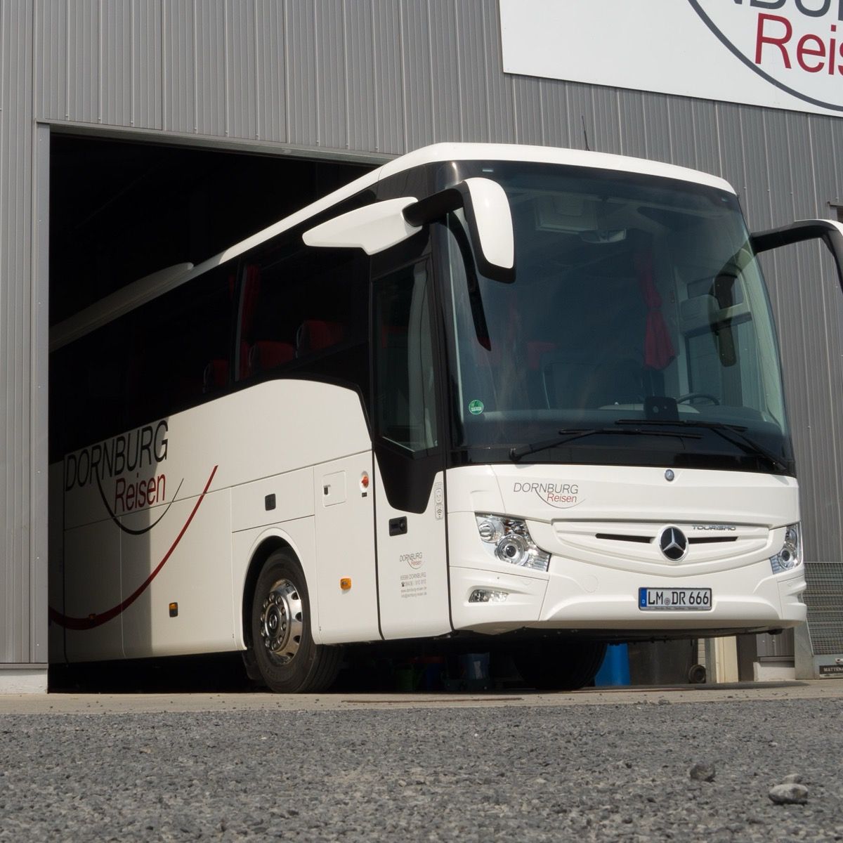 Busvermietung